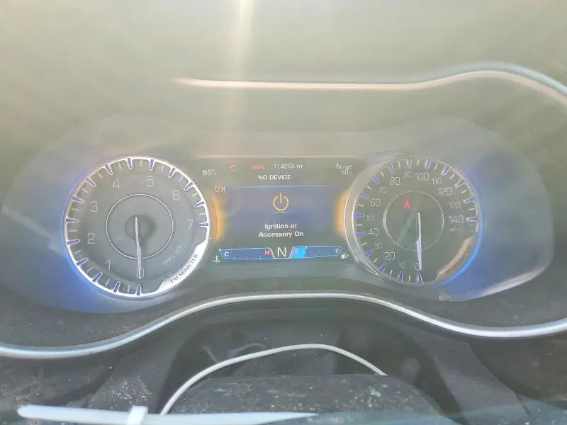 2015 CHRYSLER 200 C  
