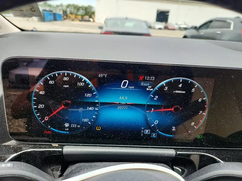 2023 MERCEDES-BENZ GLA 250 4MATIC  