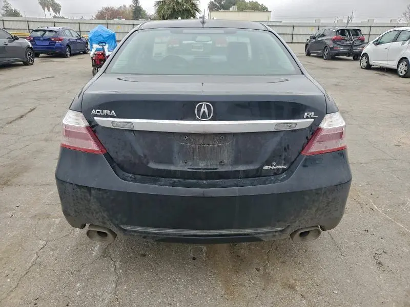 2010 ACURA RL   