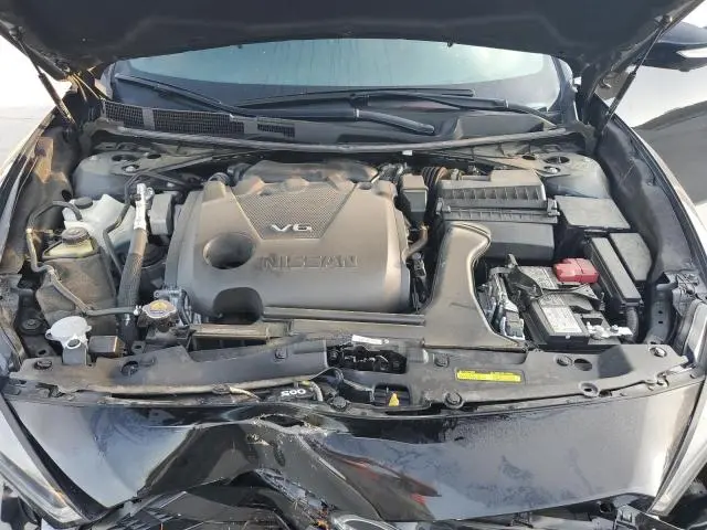 2023 NISSAN MAXIMA SR  