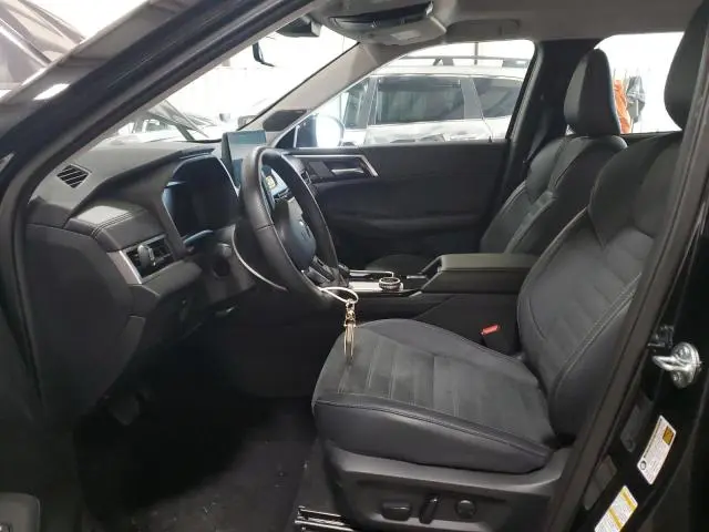 2025 MITSUBISHI OUTLANDER SE  