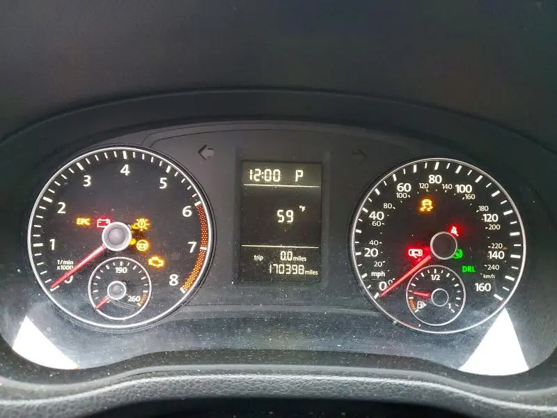 2014 VOLKSWAGEN PASSAT S  