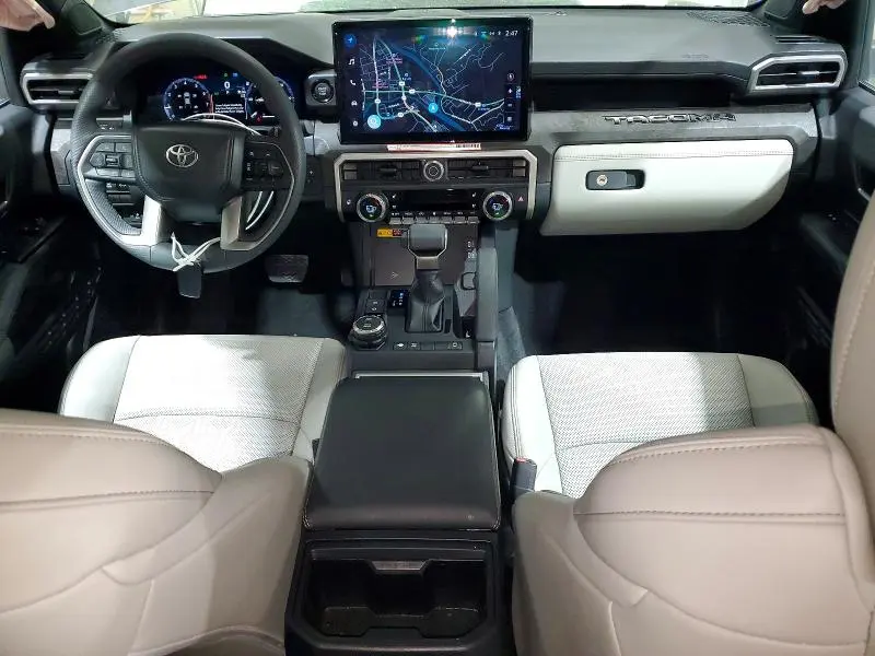 2025 TOYOTA TACOMA LIMITED  