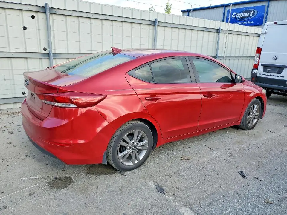 2017 HYUNDAI ELANTRA SE  
