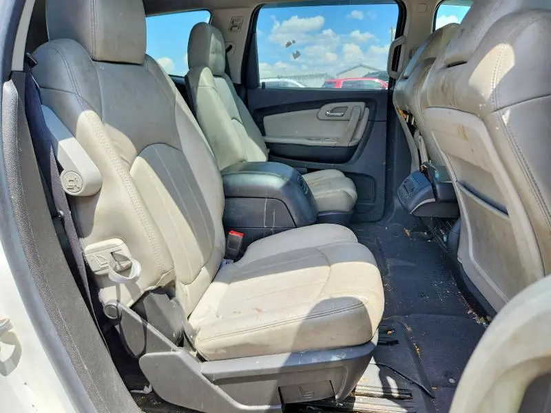 2011 CHEVROLET TRAVERSE LTZ  