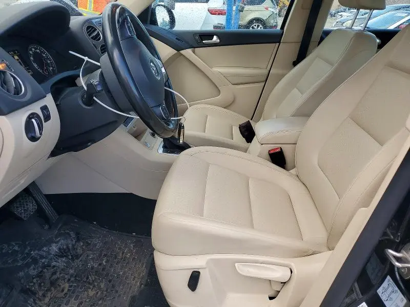 2017 VOLKSWAGEN TIGUAN S  