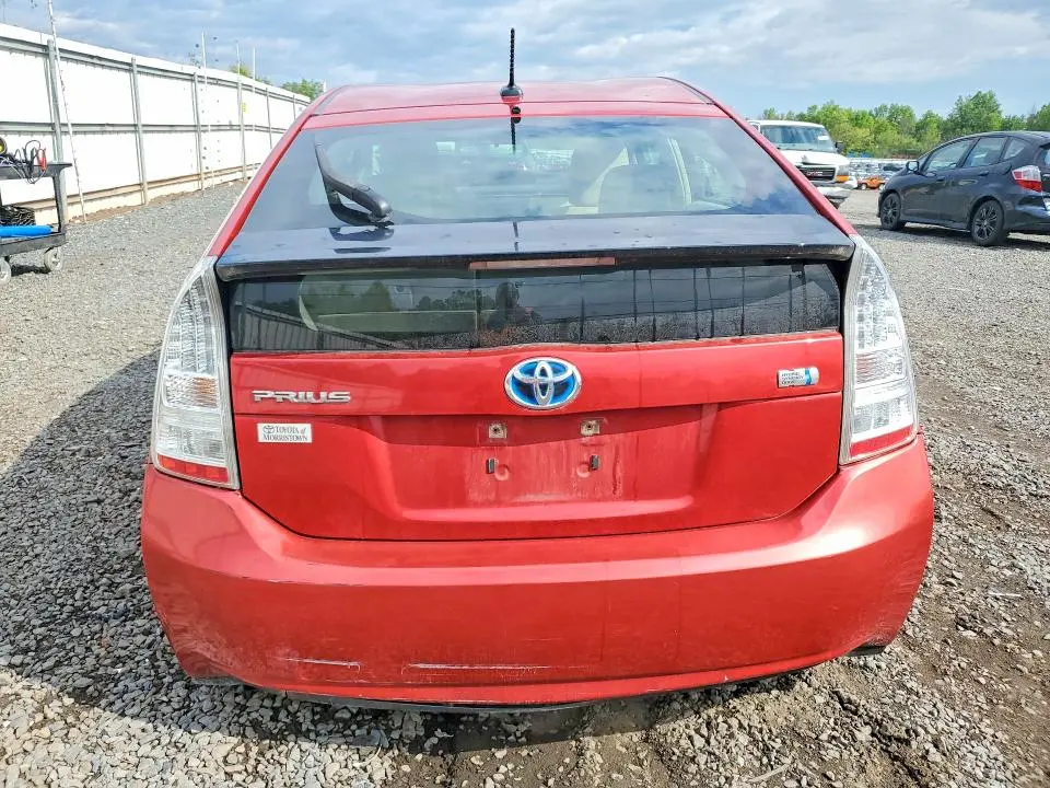 2010 TOYOTA PRIUS II  