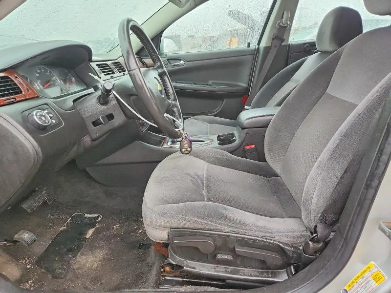 2011 CHEVROLET IMPALA LT  