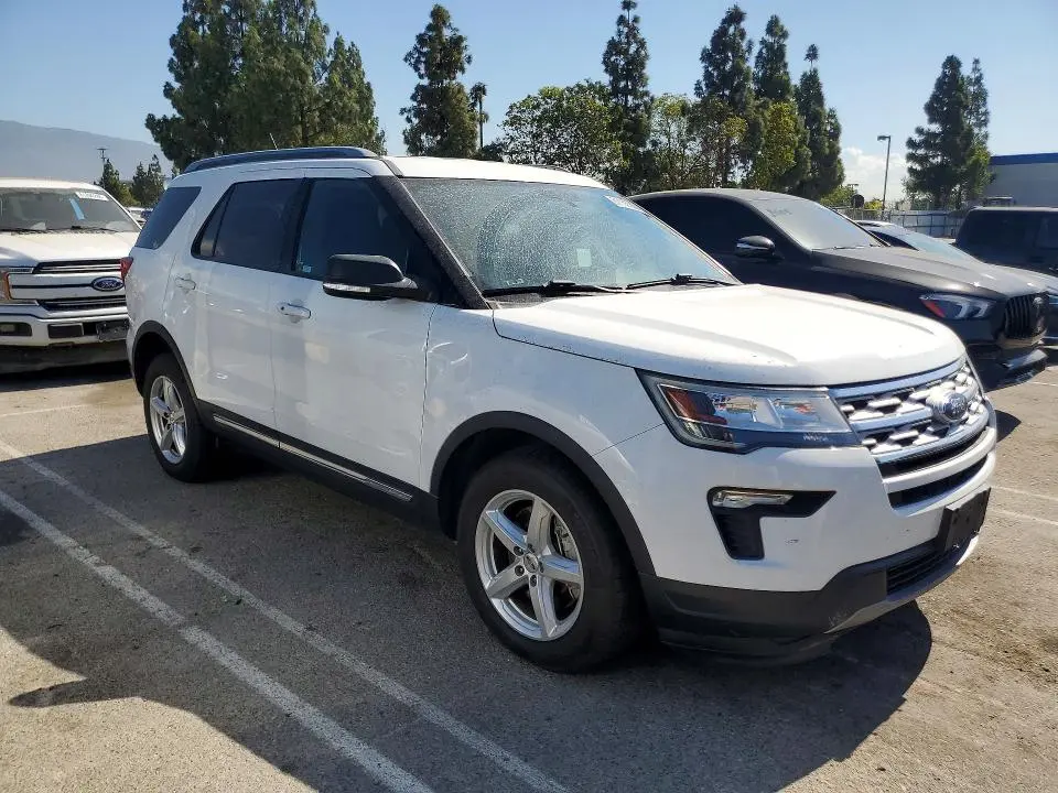 2019 FORD EXPLORER XLT  