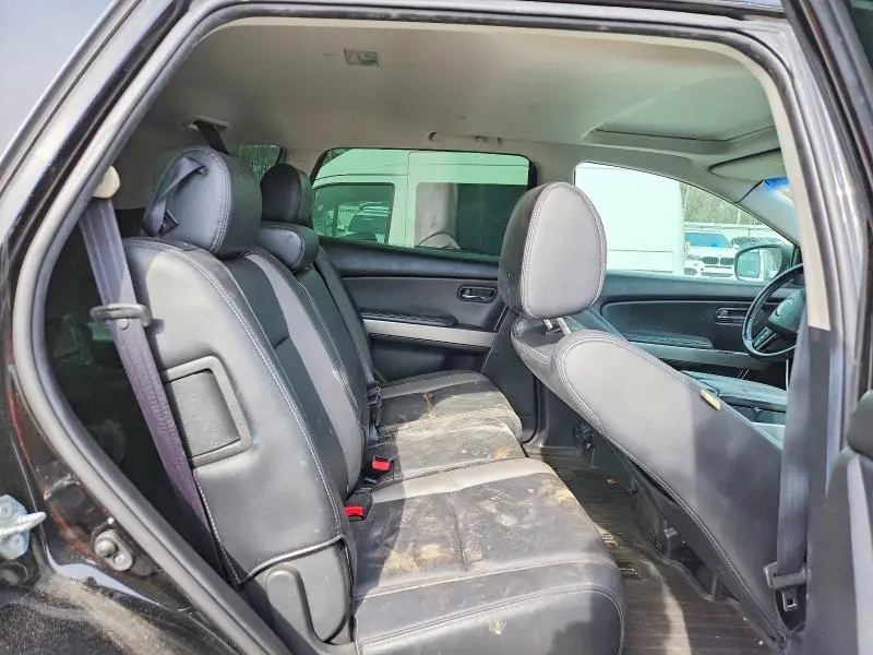 2011 MAZDA CX-9   