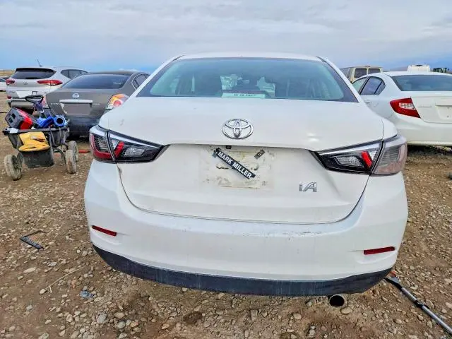 2017 TOYOTA YARIS IA BASE  