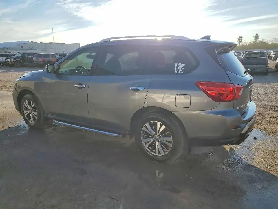 2020 NISSAN PATHFINDER SV  