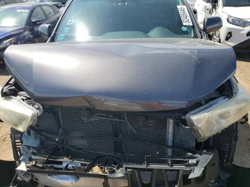 2011 TOYOTA HIGHLANDER LIMITED  