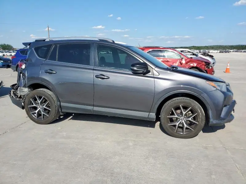 2016 TOYOTA RAV4 SE