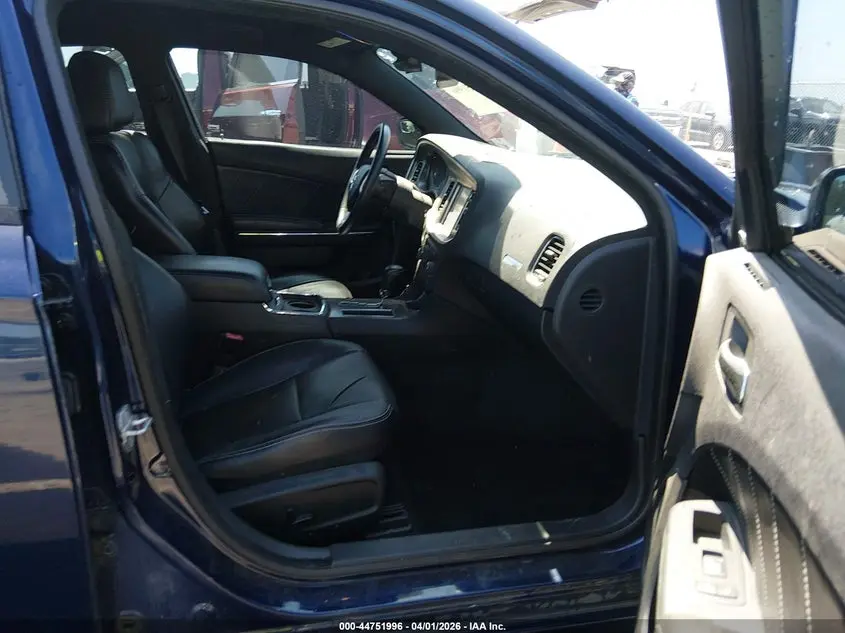 2013 DODGE CHARGER R/T PLUS