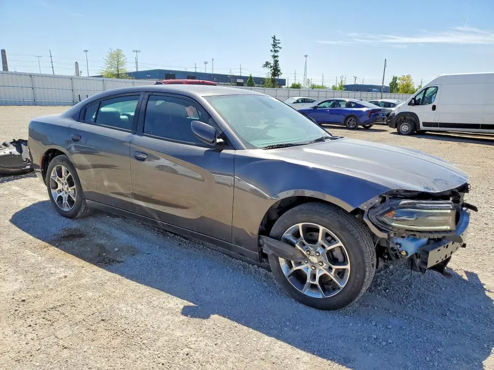 2015 DODGE CHARGER SXT  