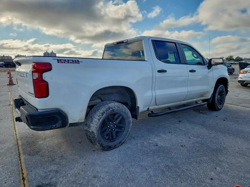 2021 CHEVROLET SILVERADO K1500 TRAIL BOSS CUSTOM  
