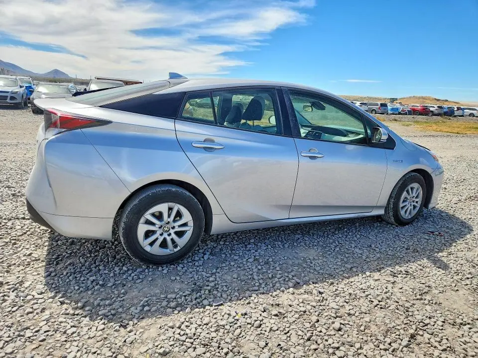 2017 TOYOTA PRIUS TWO  