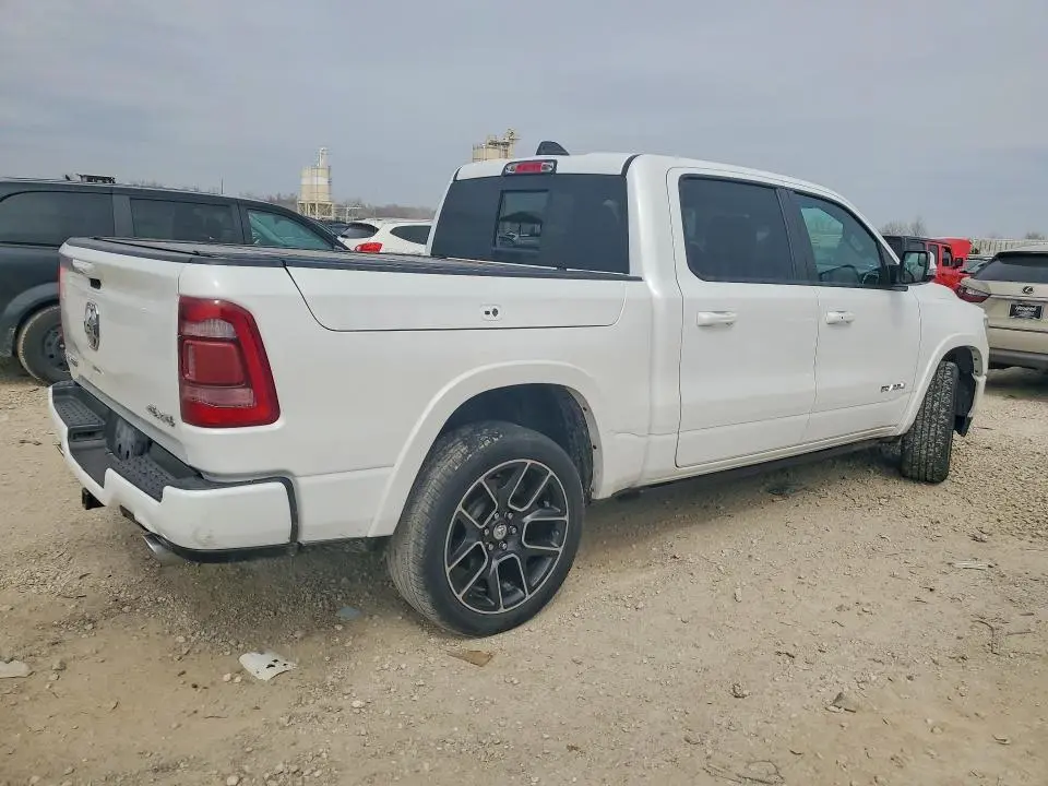 2019 RAM 1500 LARAMIE  