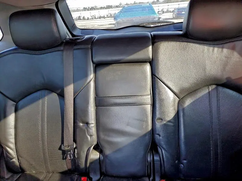 2011 CADILLAC SRX LUXURY COLLECTION  