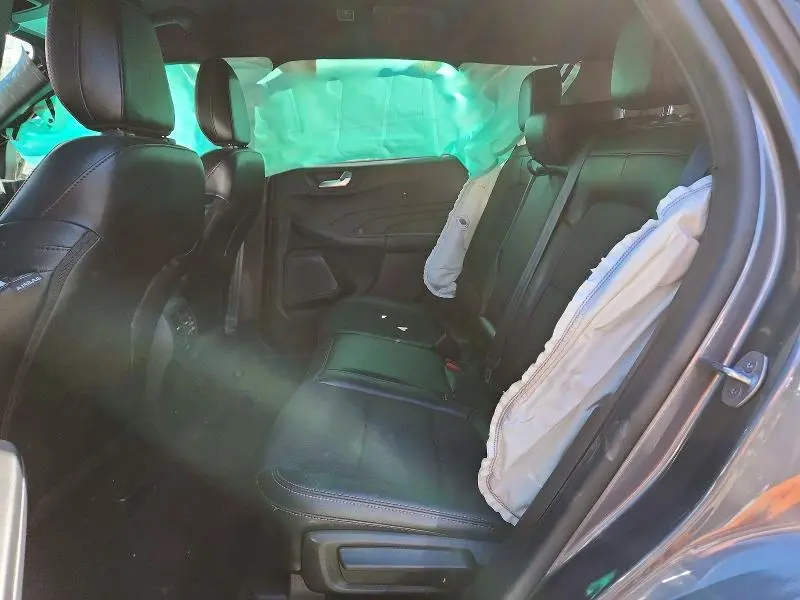 2023 FORD ESCAPE ST LINE  