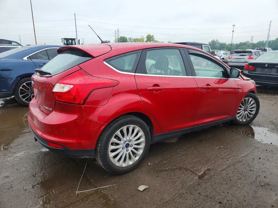 2012 FORD FOCUS TITANIUM  