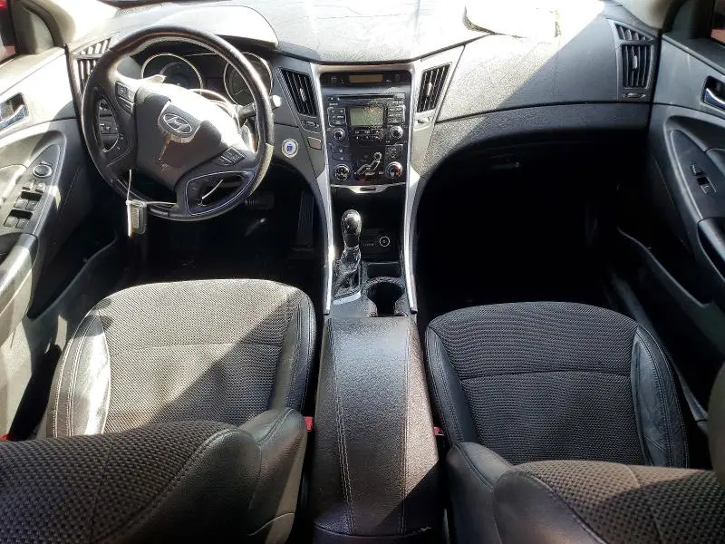 2011 HYUNDAI SONATA SE  