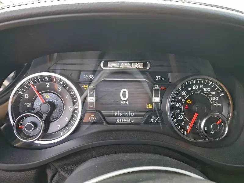 2019 RAM 1500 LARAMIE  