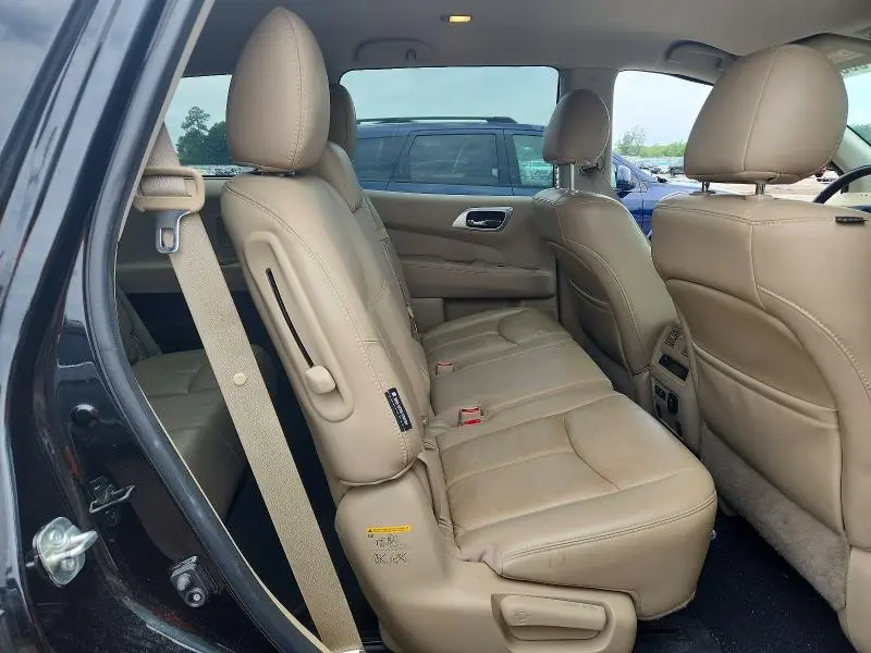 2020 NISSAN PATHFINDER SL  