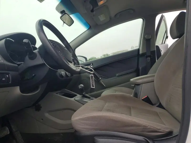 2016 KIA FORTE LX  