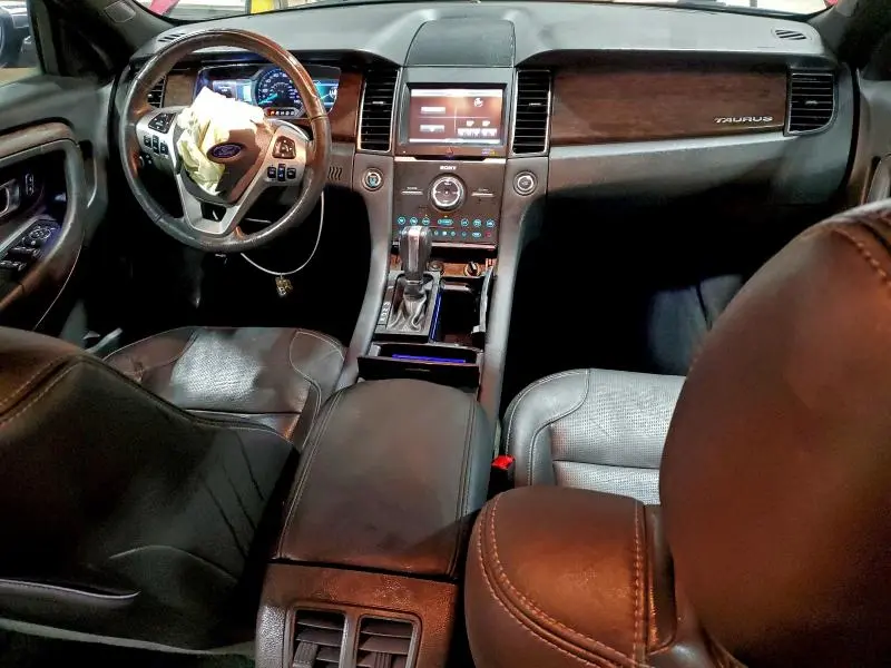 2015 FORD TAURUS LIMITED  