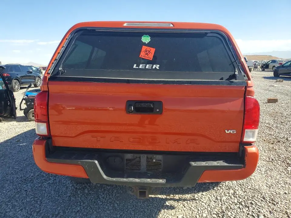 2016 TOYOTA TACOMA SR5 V6  