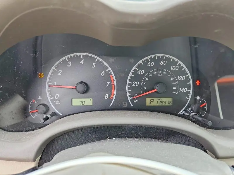 2010 TOYOTA COROLLA LE  