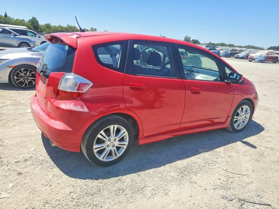 2011 HONDA FIT SPORT  