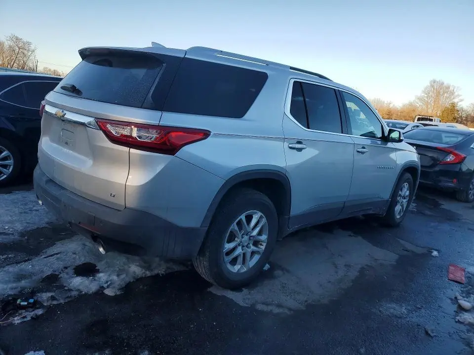 2018 CHEVROLET TRAVERSE LT  
