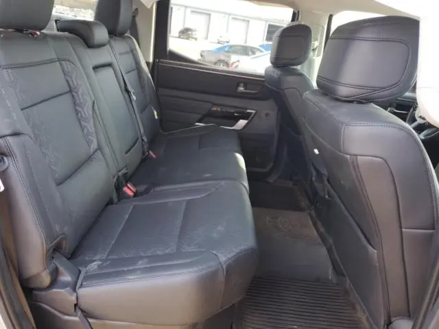 2024 TOYOTA TUNDRA CREWMAX LIMITED  