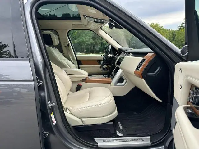 2019 LAND ROVER RANGE ROVER HSE  