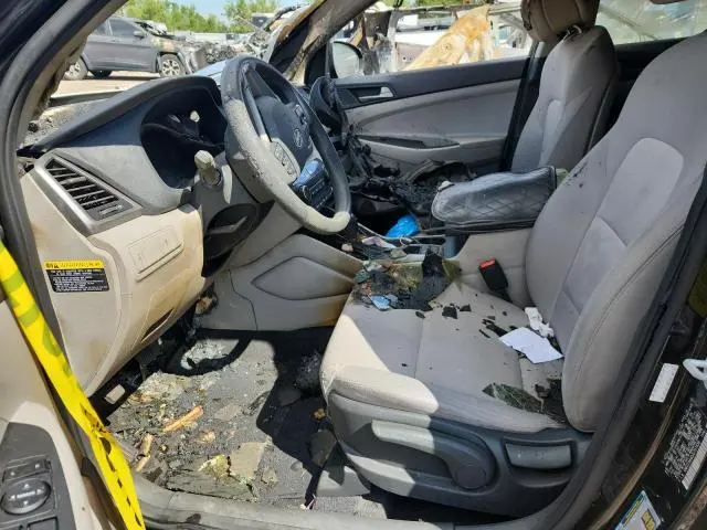 2018 HYUNDAI TUCSON SE  