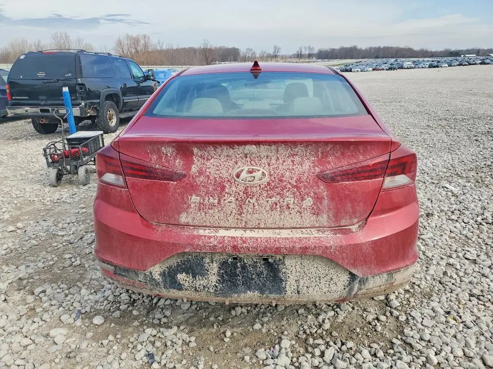 2019 HYUNDAI ELANTRA SEL  