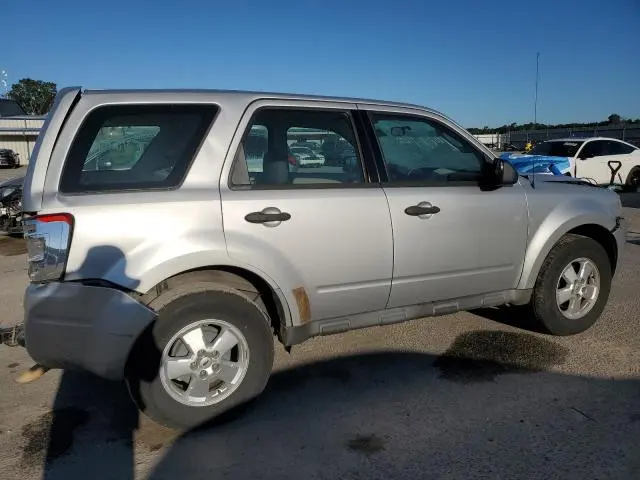 2011 FORD ESCAPE XLS  
