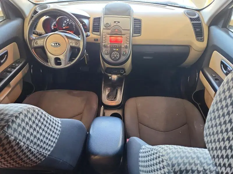 2011 KIA SOUL !  