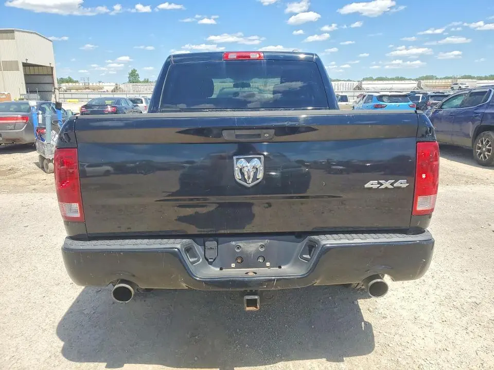2012 DODGE RAM 1500 ST  