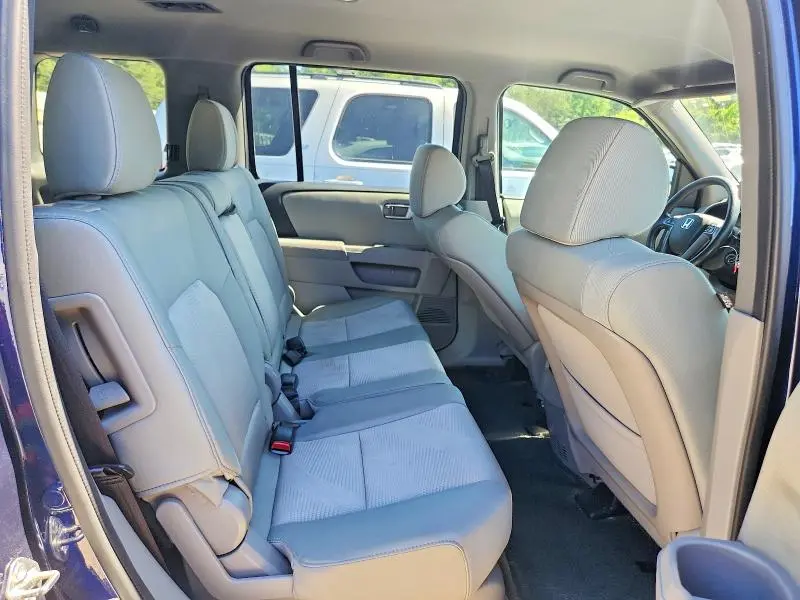 2015 HONDA PILOT LX  