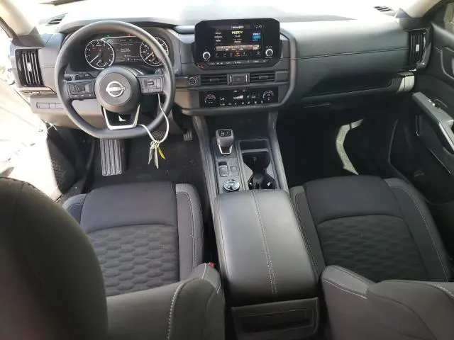 2024 NISSAN PATHFINDER S  