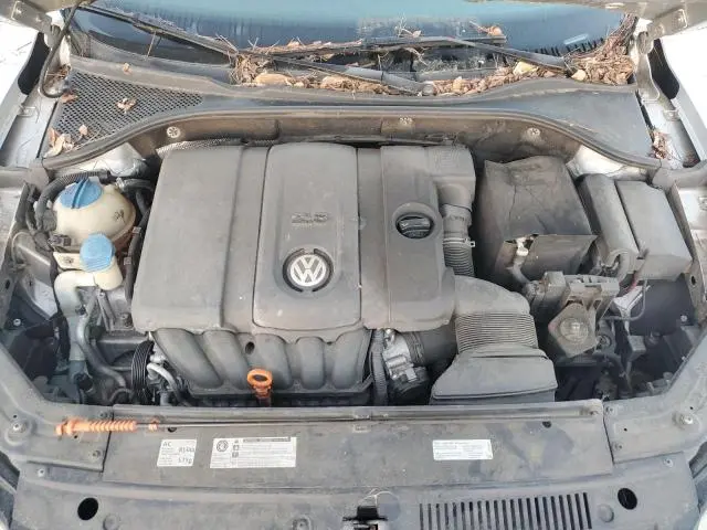 2012 VOLKSWAGEN PASSAT S  