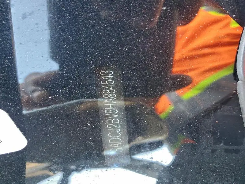 2017 JAGUAR F-PACE PREMIUM  