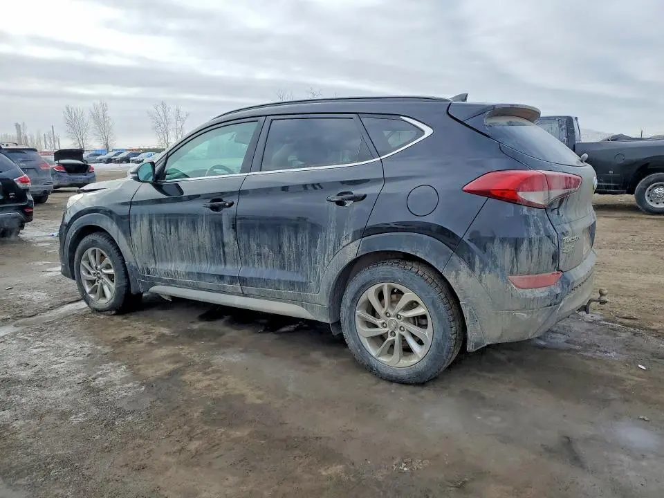 2018 HYUNDAI TUCSON SE  