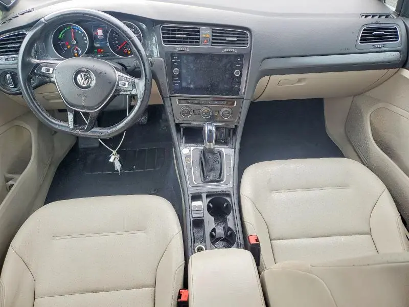 2018 VOLKSWAGEN E-GOLF SEL PREMIUM  