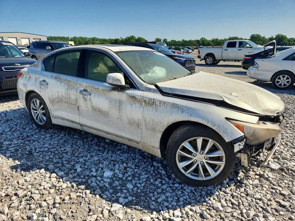 2015 INFINITI Q50 BASE  