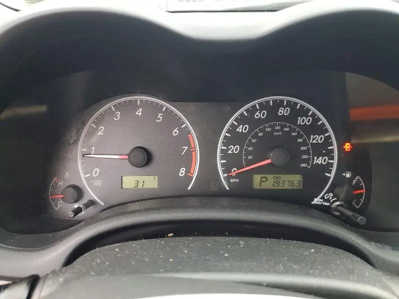 2013 TOYOTA COROLLA BASE  